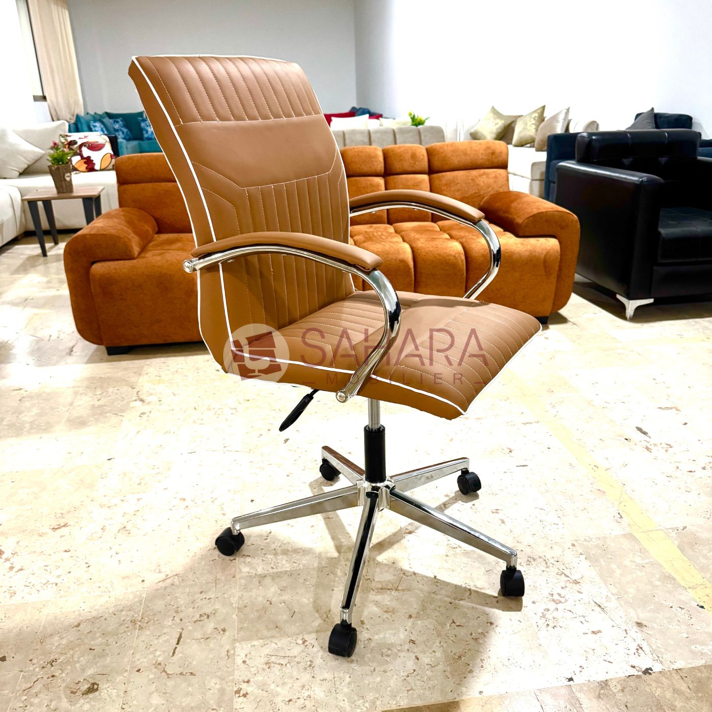 Fauteuil de direction dossier Bas avec accoudoirs fixés sur le dossier et l'assise